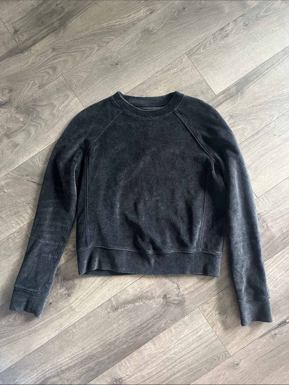 Lululemon Every Moment Crewneck Pullover in Soft Velour
